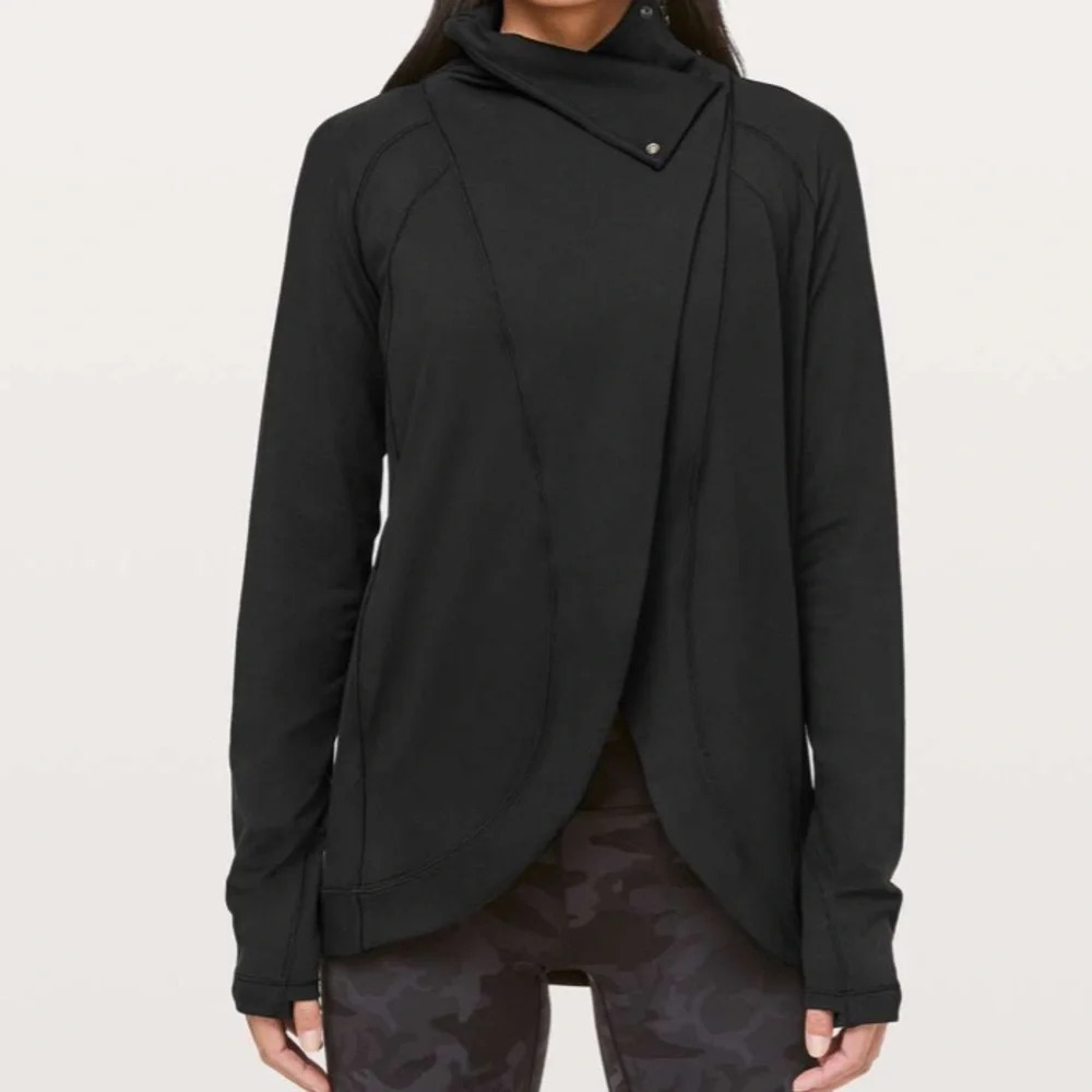 Lululemon Rulu Rally Wrap, size 2